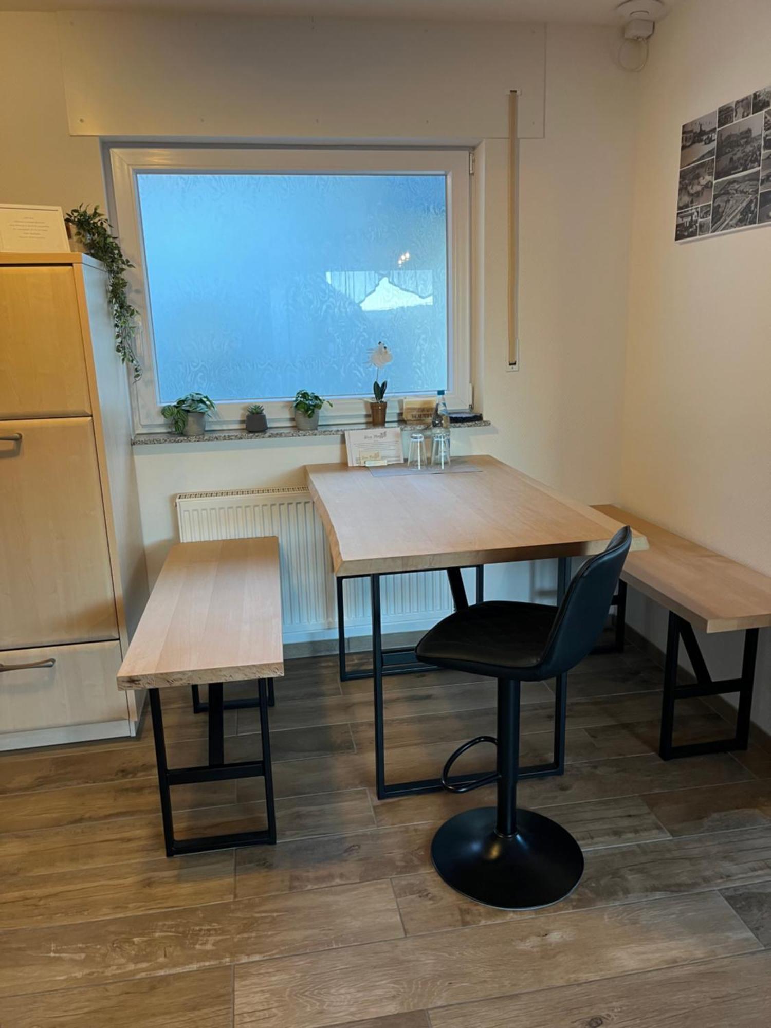 Apartment Gaestehaus Beim Metzger / Doettingen Am Nuerburgring *
